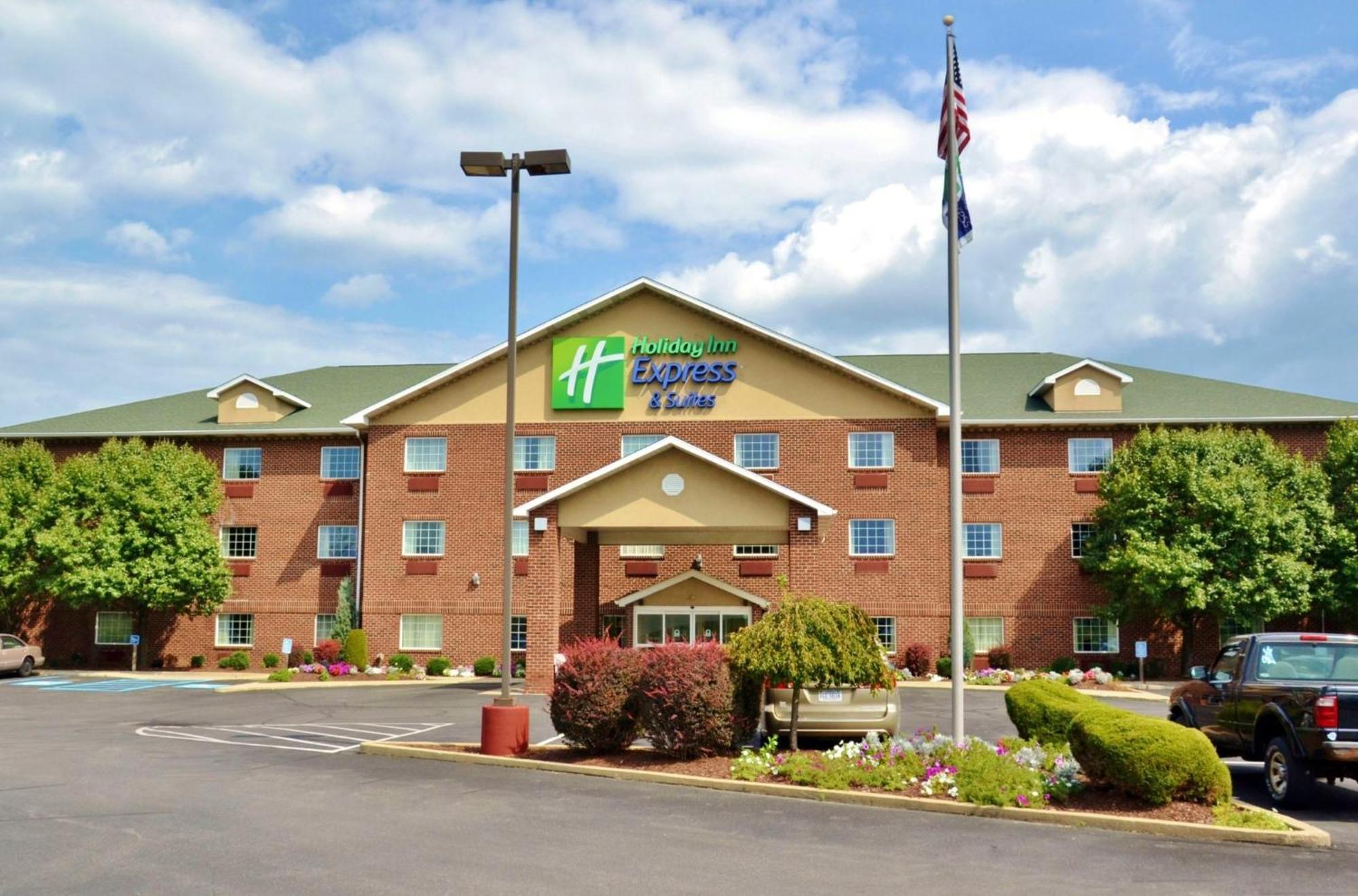 Holiday Inn Express Hotel & Suites Center Township By Ihg Monaca Exterior photo