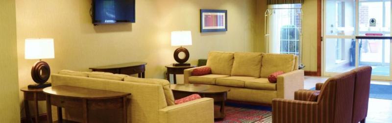 Holiday Inn Express Hotel & Suites Center Township By Ihg Monaca Exterior photo